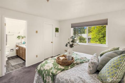 15721 44th Avenue W Lynnwood WA 98087