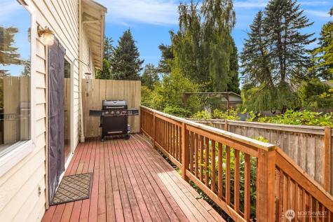 15721 44th Avenue W Lynnwood WA 98087