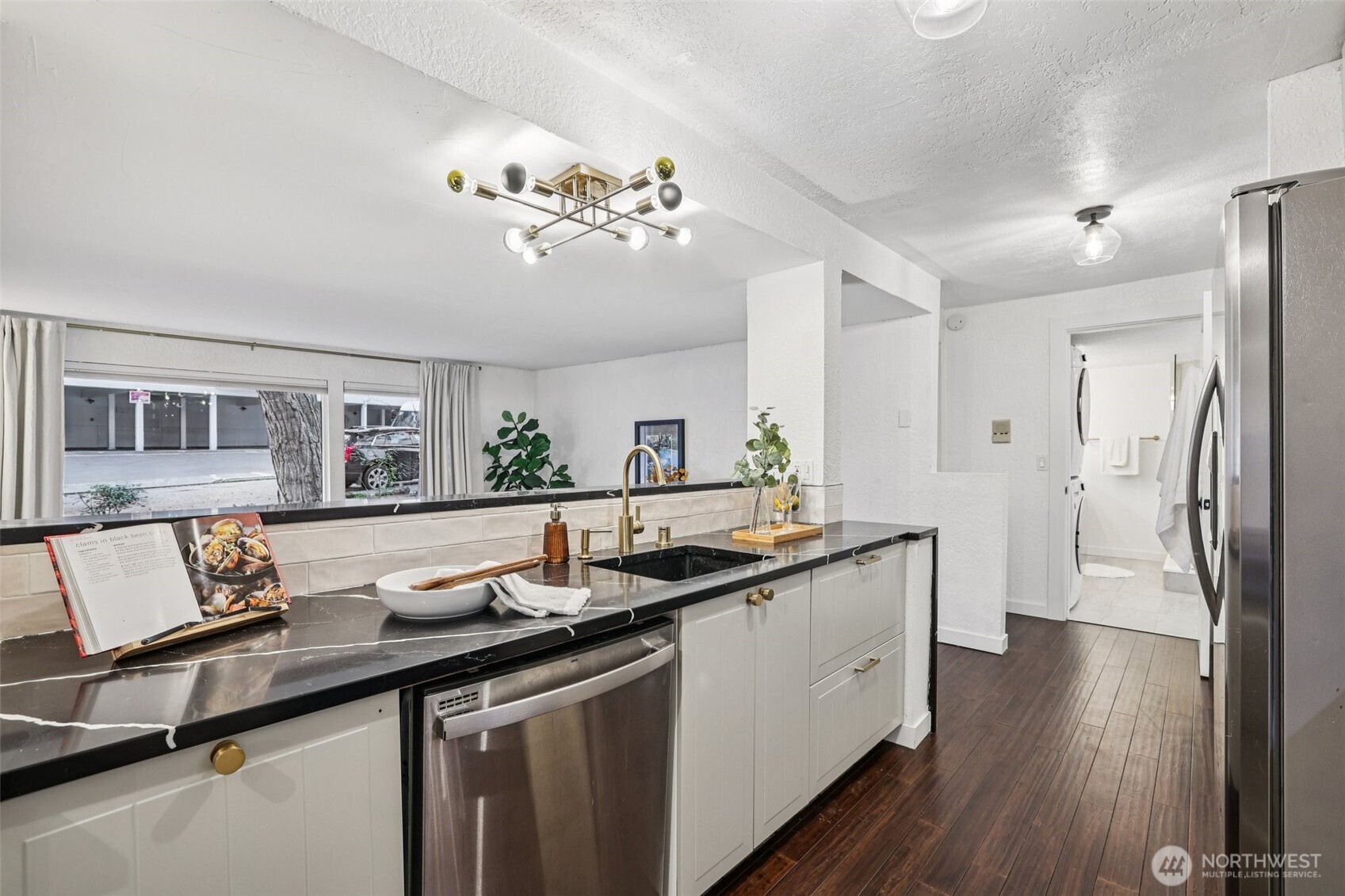 3700 26th Place W Seattle WA 98199