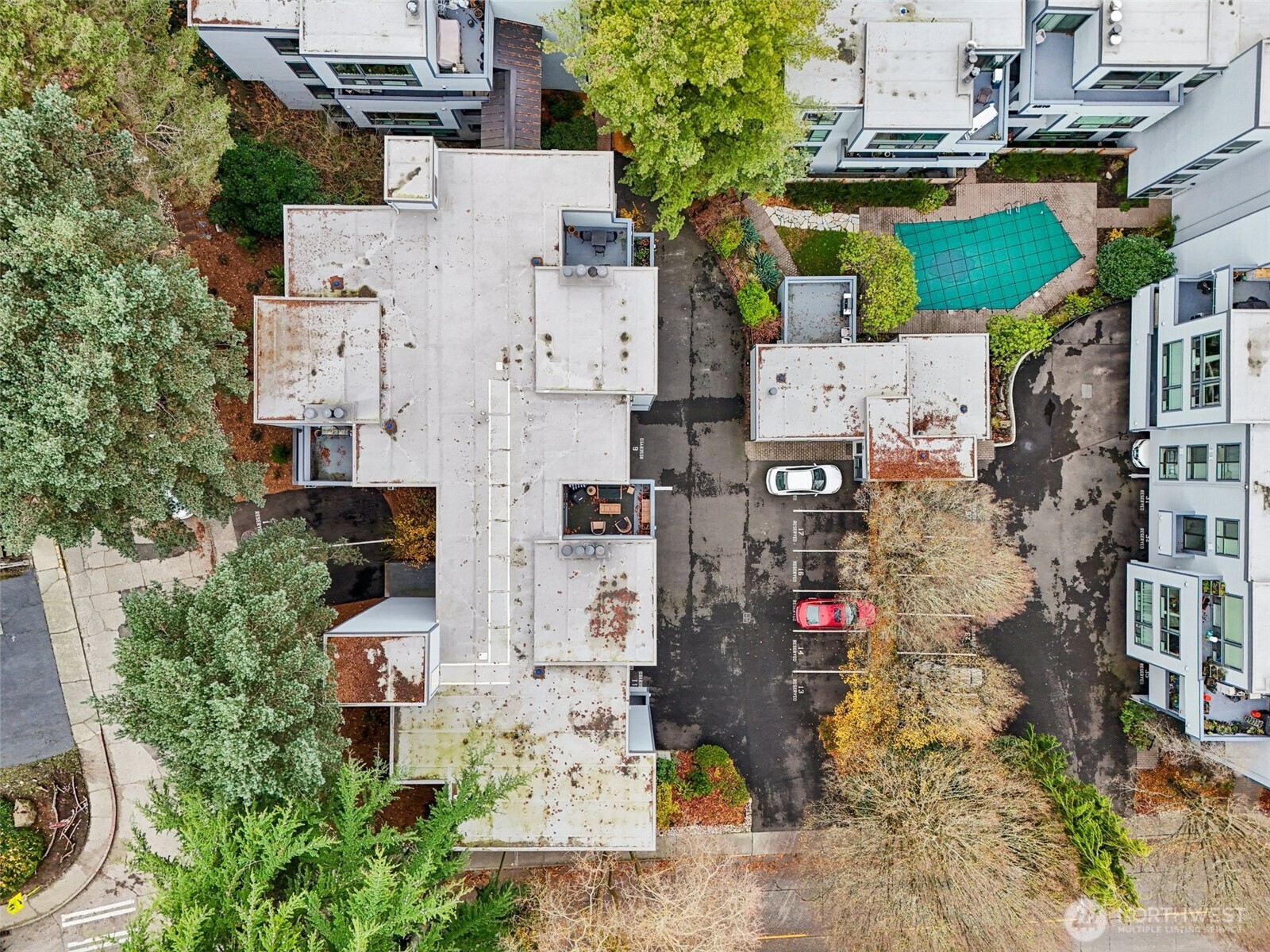 3700 26th Place W Seattle WA 98199