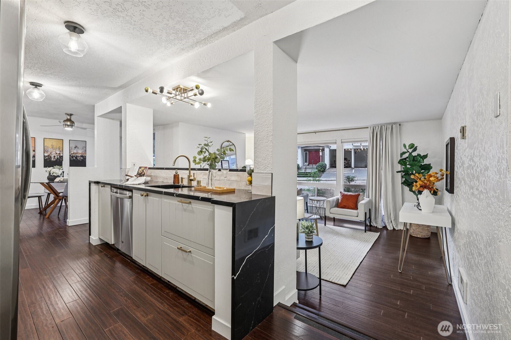 3700 26th Place W Seattle WA 98199