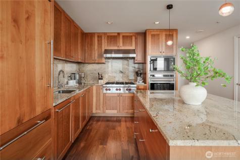 10700 NE 4th Street Bellevue WA 98004