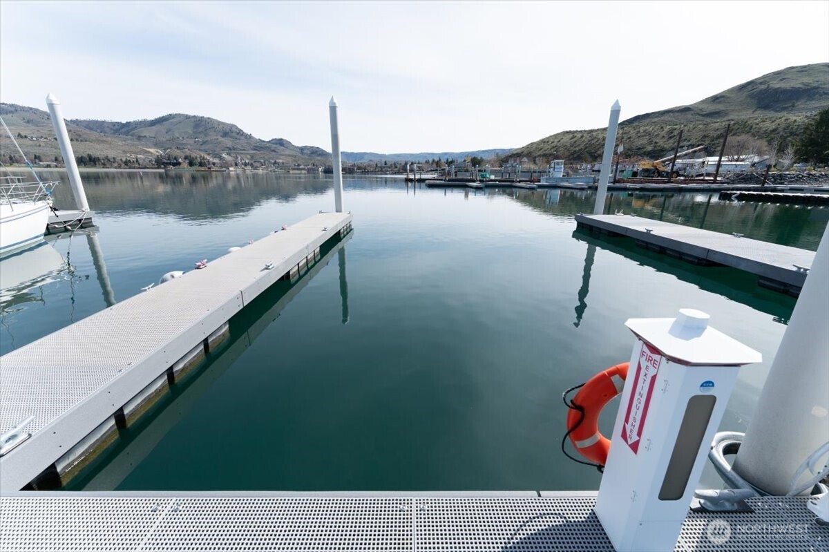 1350 W Woodin Avenue Chelan WA 98816