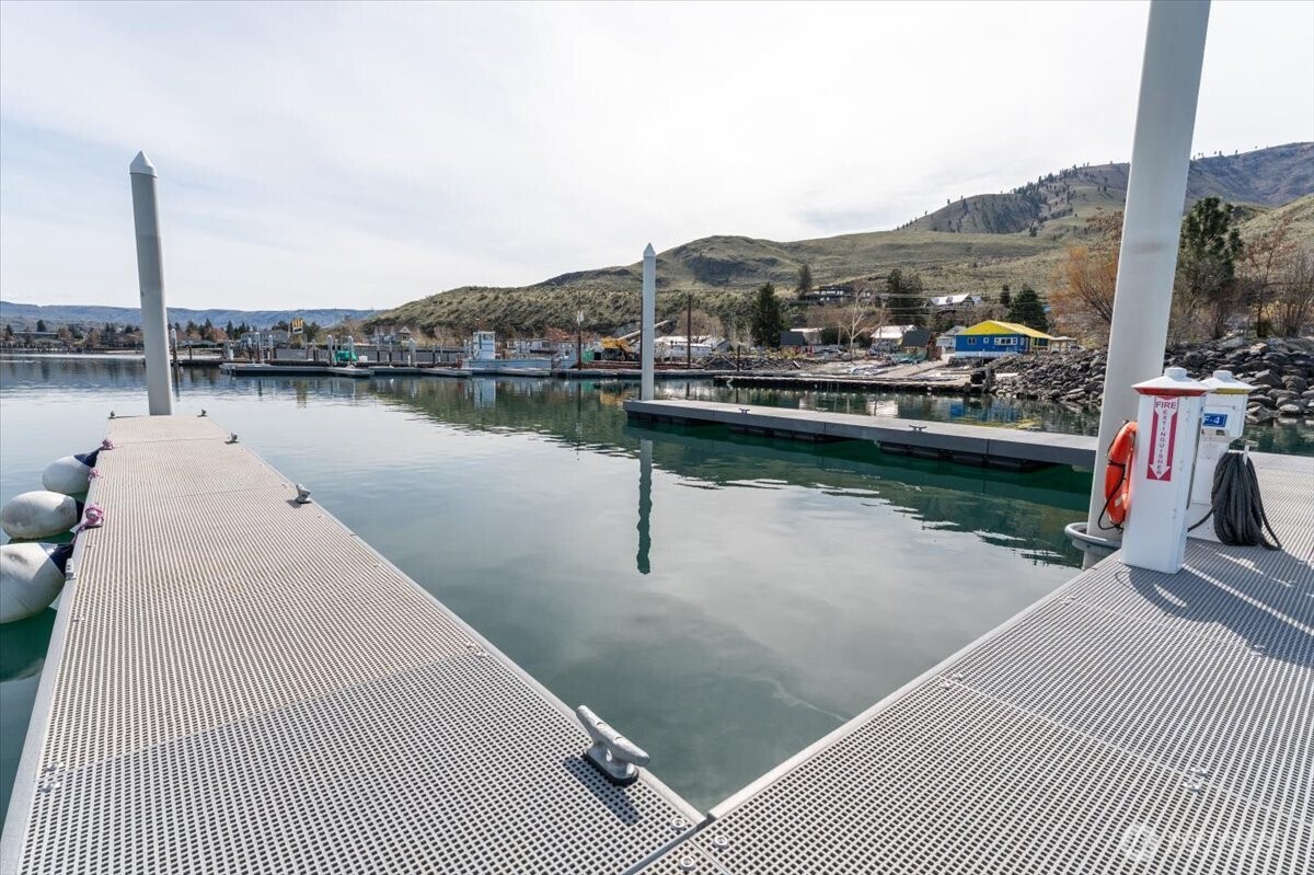 1350 W Woodin Avenue Chelan WA 98816