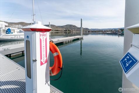 1350 W Woodin Avenue Chelan WA 98816