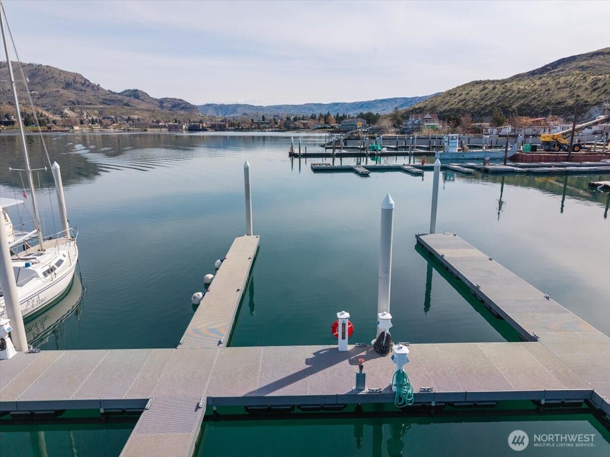 1350 W Woodin Avenue Chelan WA 98816