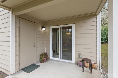 1843 S 286th Lane Federal Way WA 98003