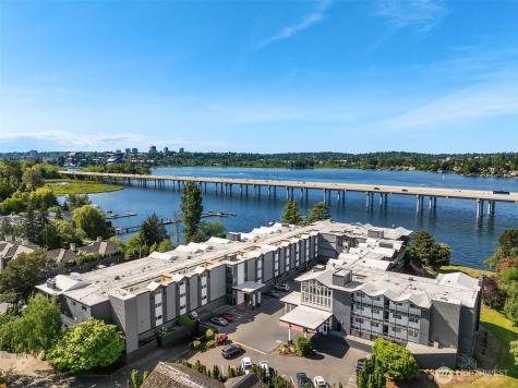 2501 Canterbury Lane E Seattle WA 98112