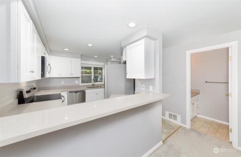 7027 210th Street Sw Lynnwood WA 98036