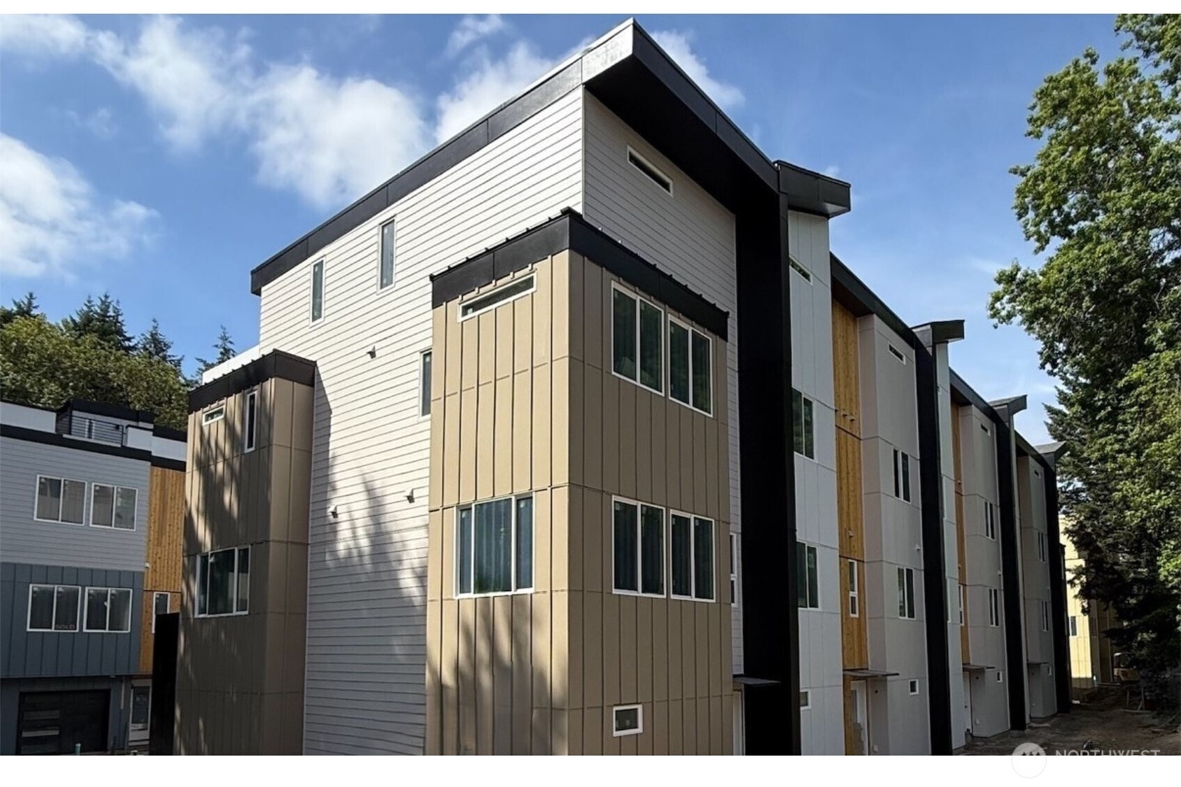 1190 129th Court NE Bellevue WA 98005