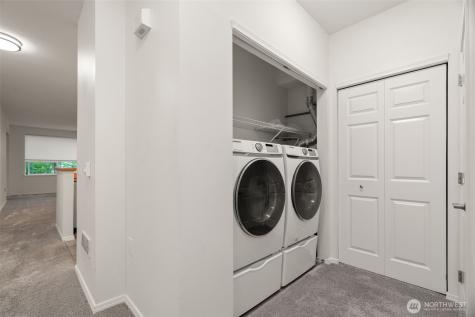 12530 Admiralty Way Everett WA 98204