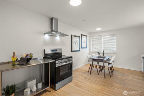 9728 57th Avenue S Seattle WA 98118