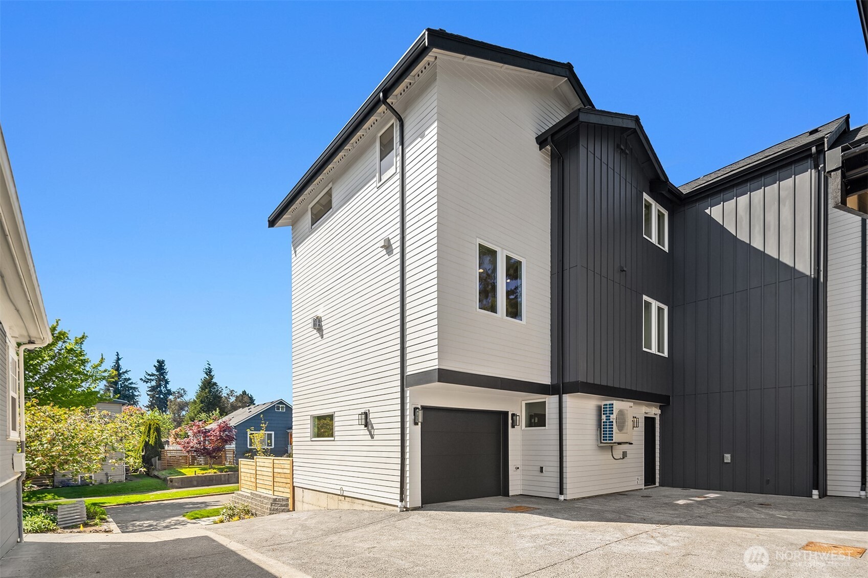 7332 25th Avenue NW Seattle WA 98117