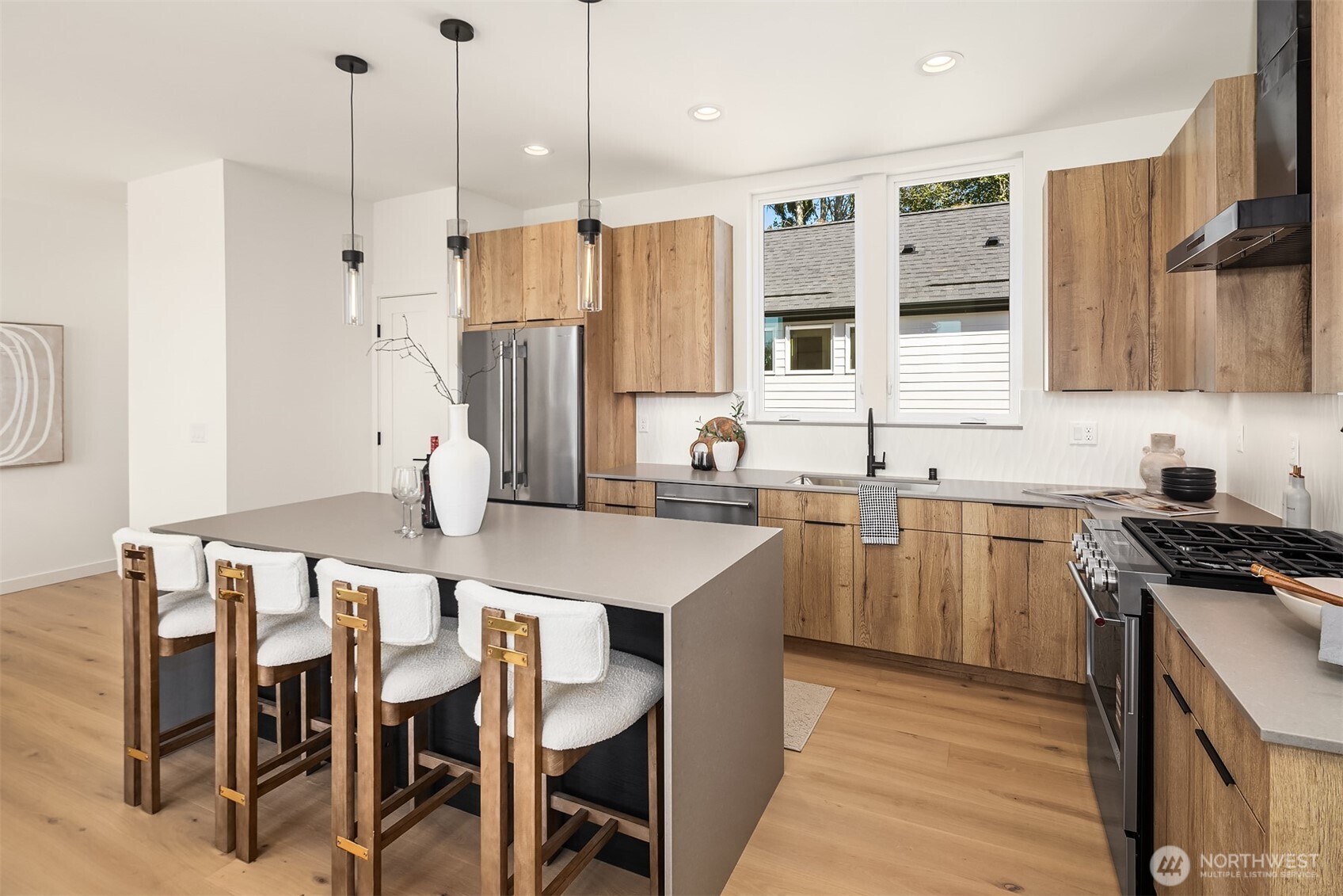 7332 25th Avenue NW Seattle WA 98117