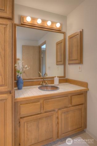 909 N 35th Street Seattle WA 98103