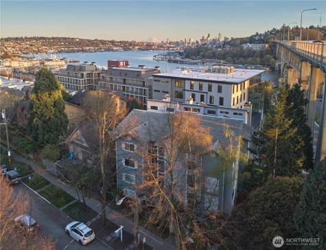 909 N 35th Street Seattle WA 98103