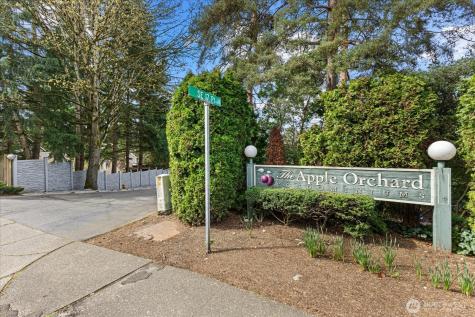 14130 SE 17 Place Bellevue WA 98007