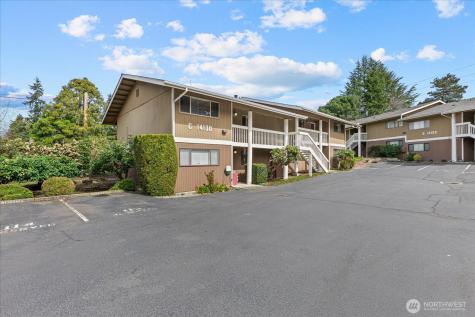 14130 SE 17 Place Bellevue WA 98007