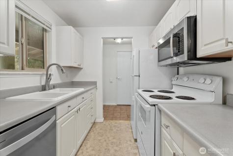 14130 SE 17 Place Bellevue WA 98007