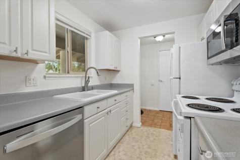14130 SE 17 Place Bellevue WA 98007