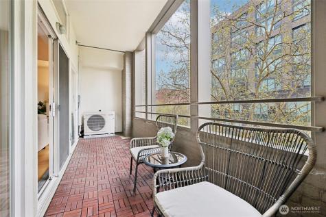 526 1st Avenue S Seattle WA 98104