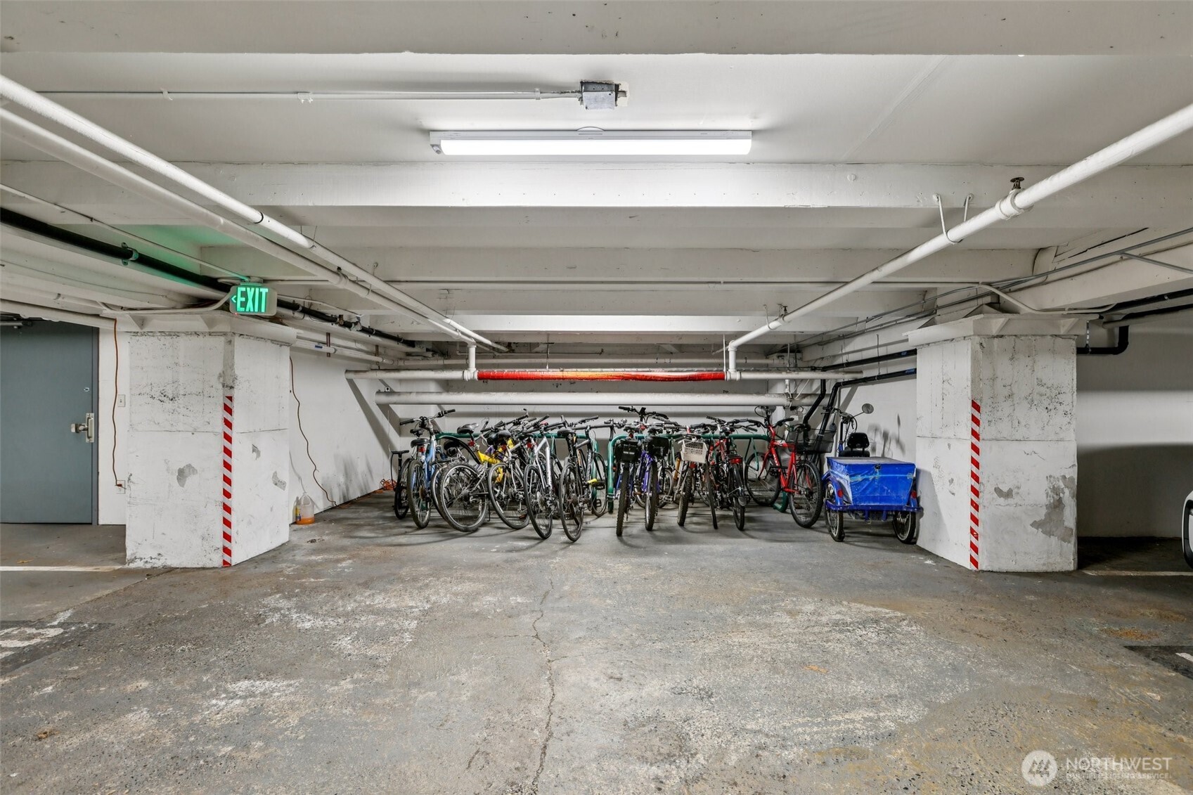 526 1st Avenue S Seattle WA 98104