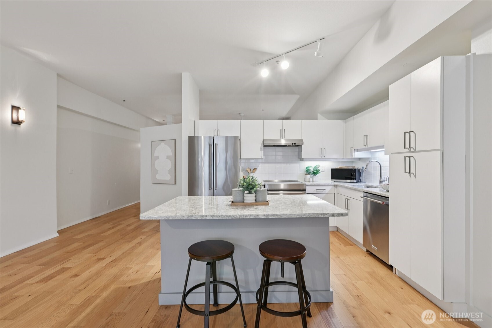 526 1st Avenue S Seattle WA 98104