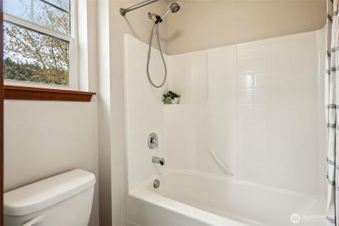 322 Yauger Way NW Olympia WA 98502