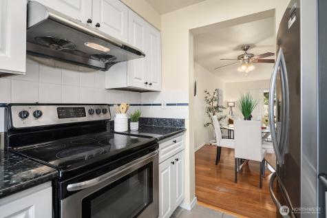12828 SE 41st Lane Bellevue WA 98006