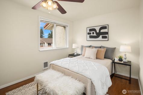 12828 SE 41st Lane Bellevue WA 98006