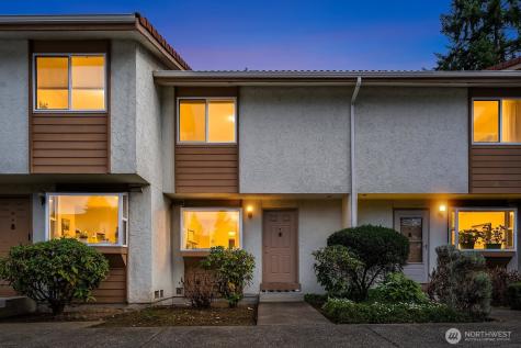12828 SE 41st Lane Bellevue WA 98006