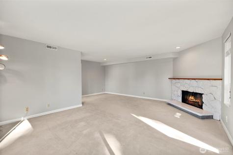 17417 Ashworth Avenue N Shoreline WA 98133