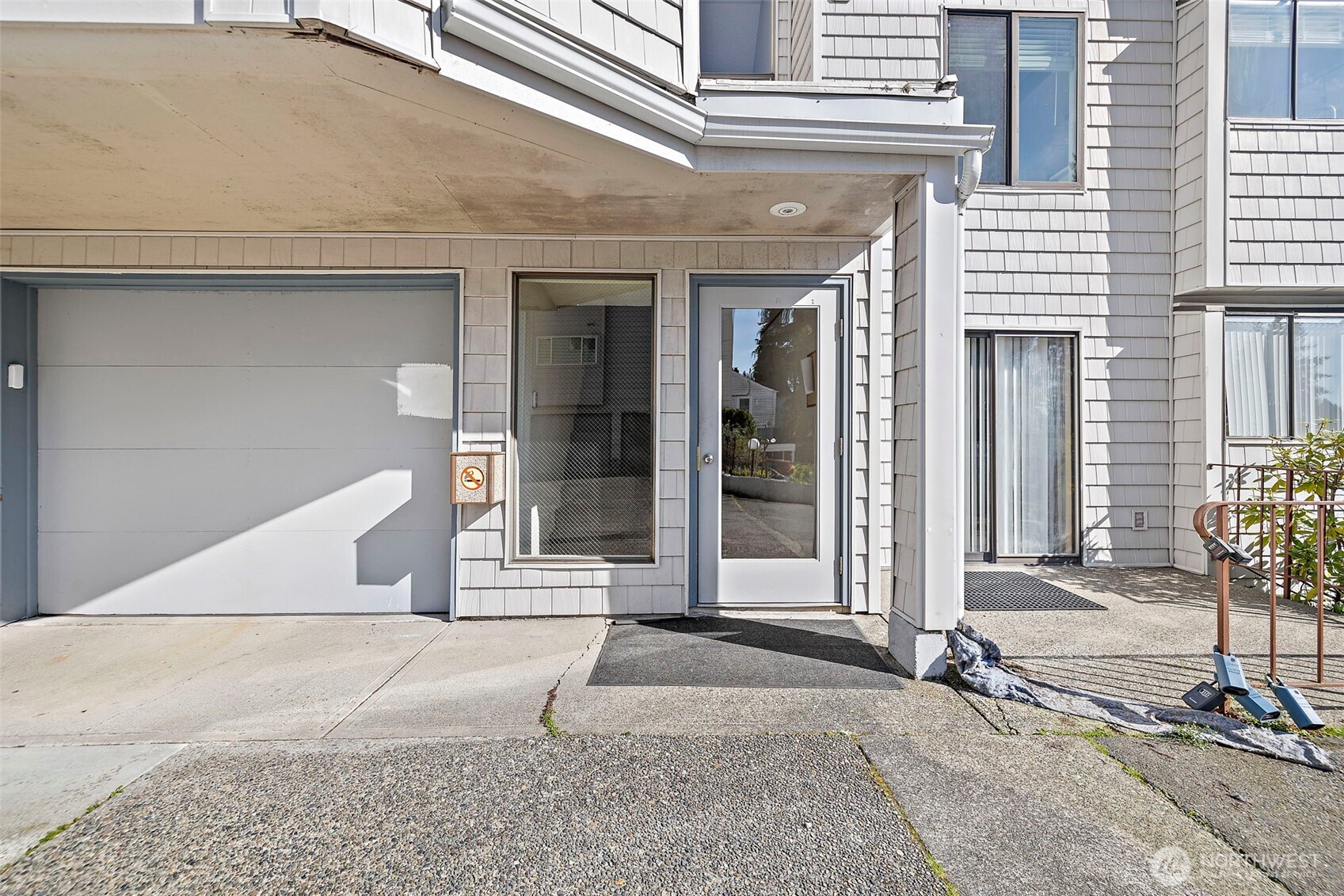 17417 Ashworth Avenue N Shoreline WA 98133