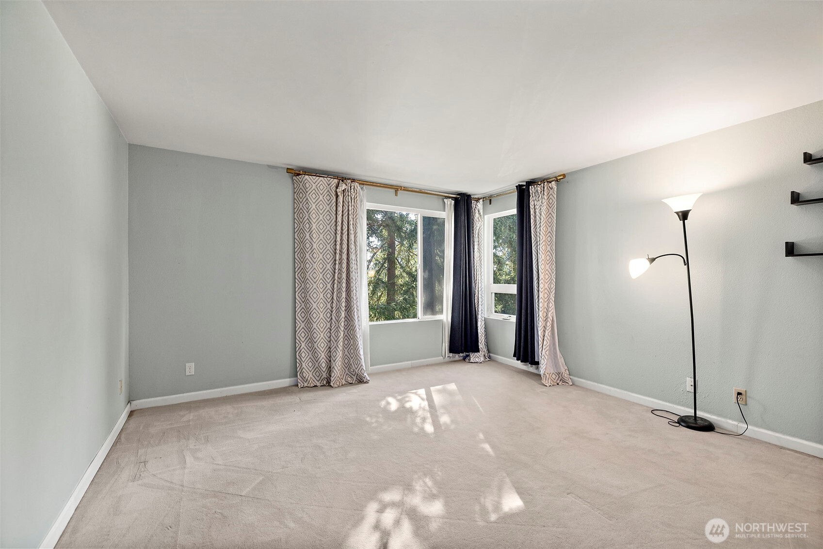 17417 Ashworth Avenue N Shoreline WA 98133