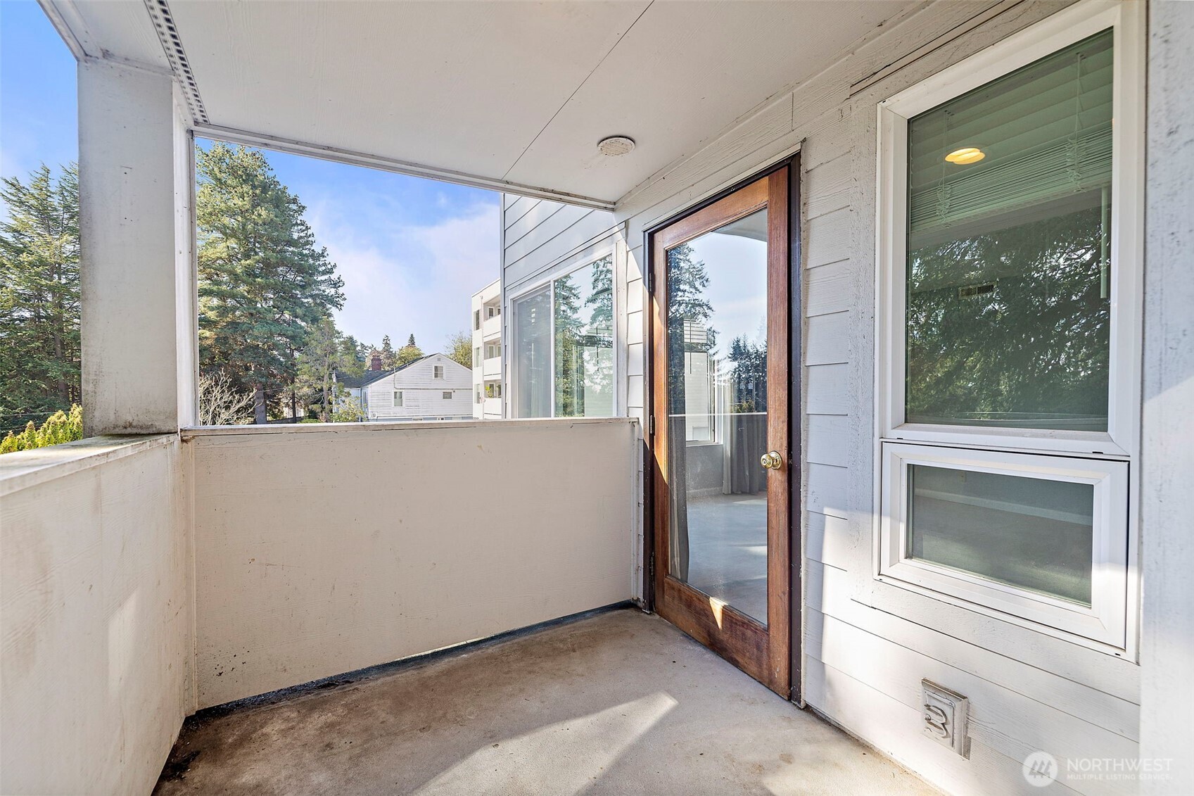 17417 Ashworth Avenue N Shoreline WA 98133