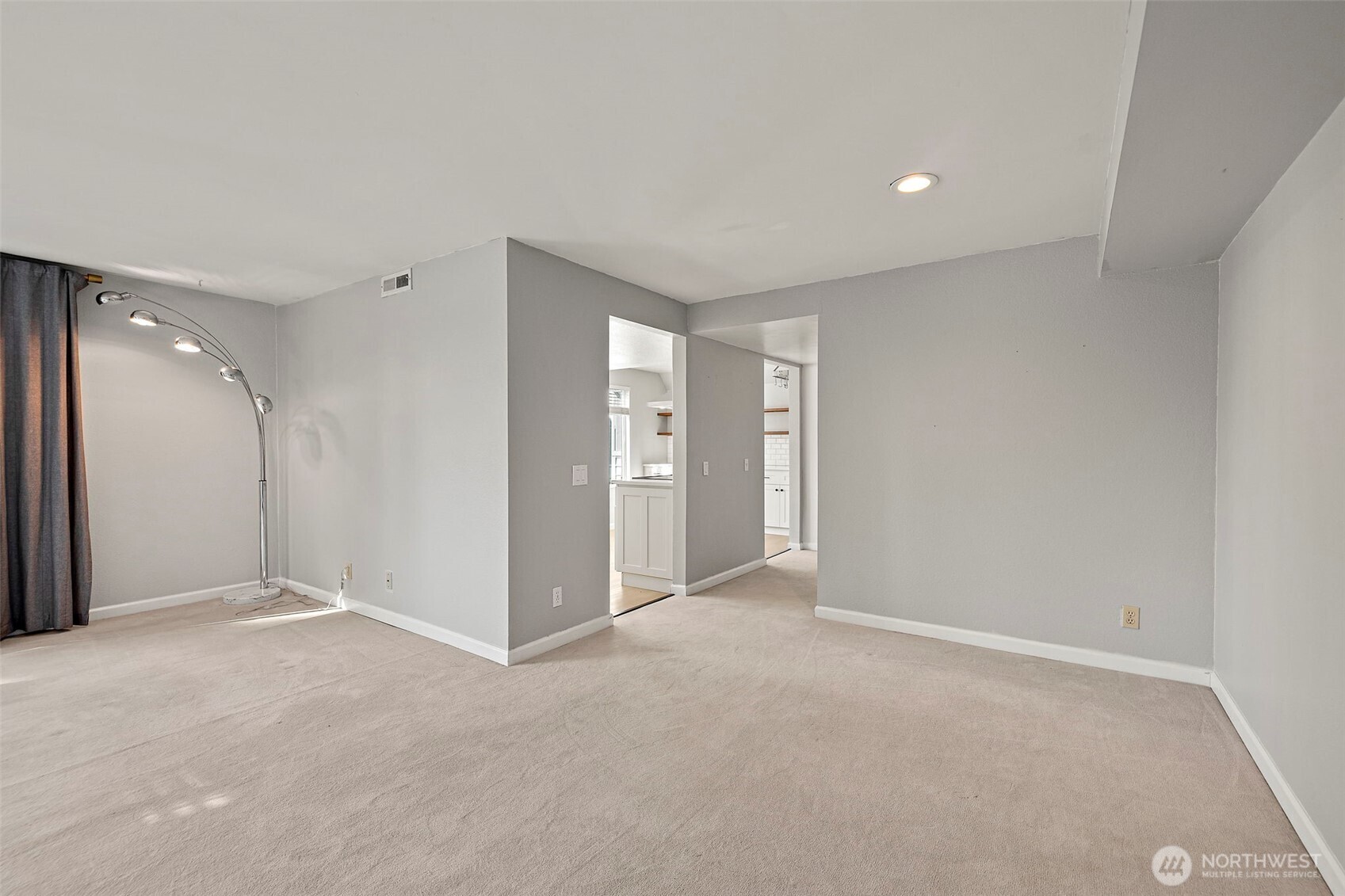 17417 Ashworth Avenue N Shoreline WA 98133