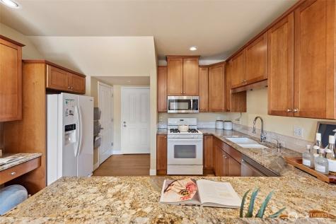 1443 NE 166th Court Shoreline WA 98155