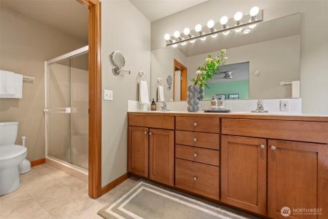 1443 NE 166th Court Shoreline WA 98155