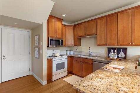 1443 NE 166th Court Shoreline WA 98155