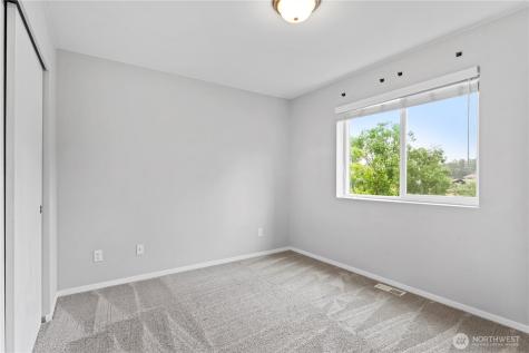 1313 52nd Street NE Auburn WA 98002