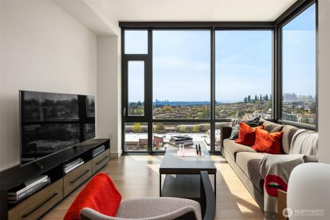 889 Avenue Square NE Bellevue WA 98004