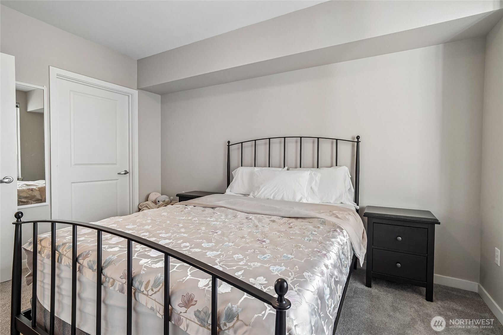 5440 Leary Avenue NW Seattle WA 98107