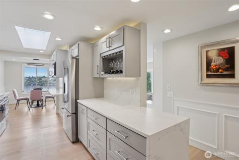 2134 Waverly Place N Seattle WA 98109