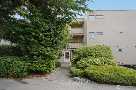 2134 Waverly Place N Seattle WA 98109