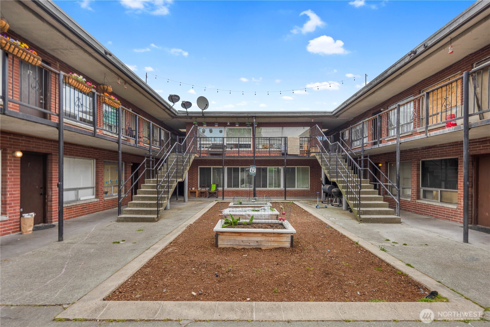 748 S Cloverdale Street Seattle WA 98108