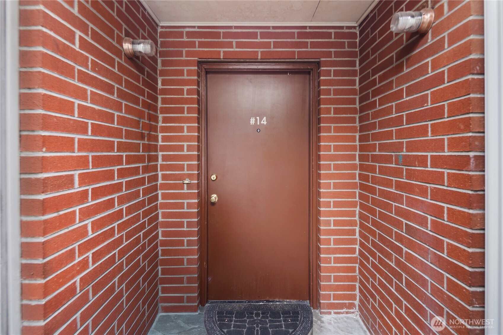 748 S Cloverdale Street Seattle WA 98108