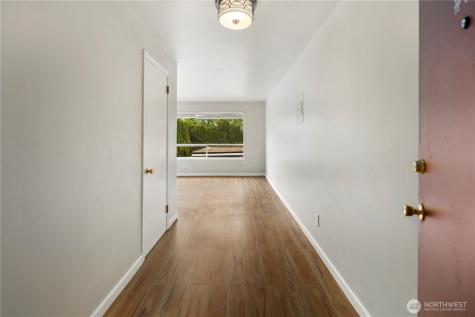 748 S Cloverdale Street Seattle WA 98108
