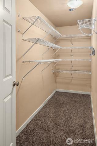 28311 S 18th Avenue S Federal Way WA 98003