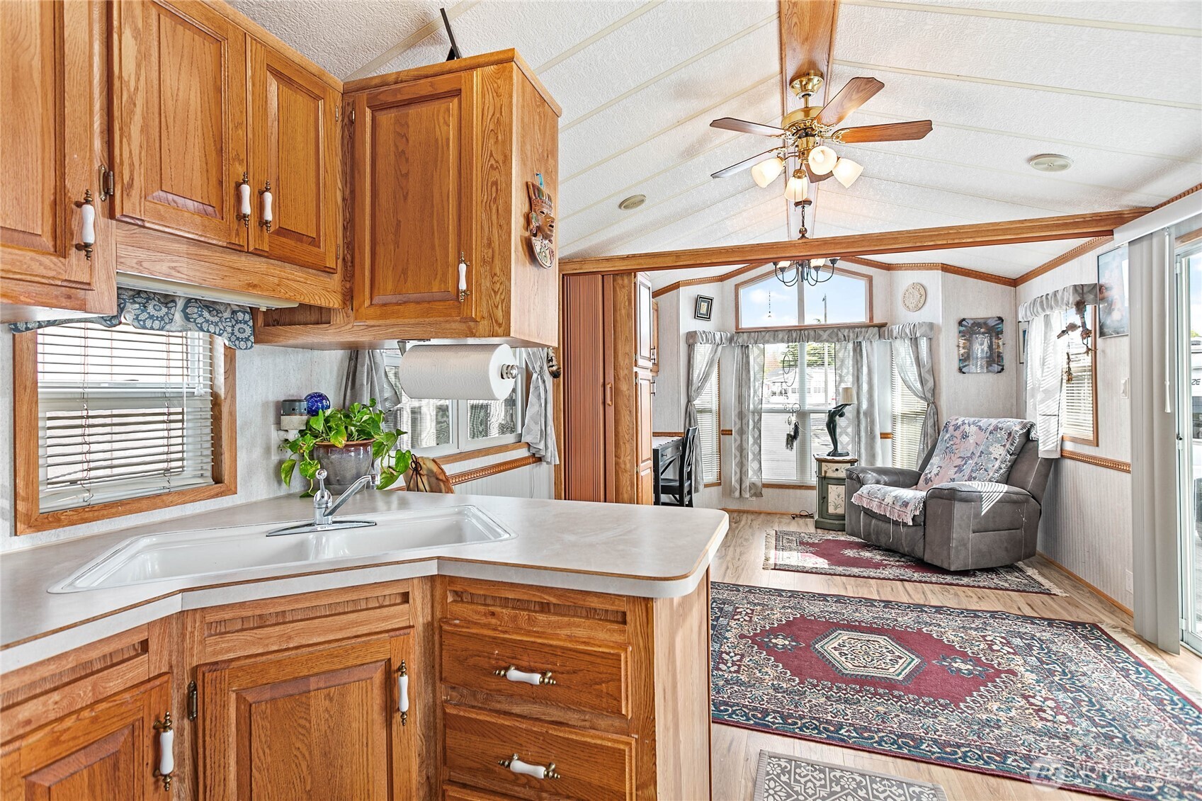 4751 Birch Bay Lynden Road Blaine WA 98233