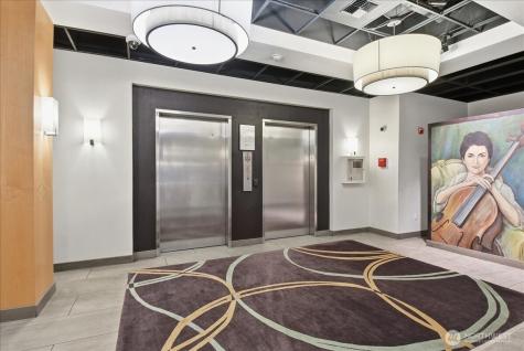 300 110th Avenue NE Bellevue WA 98004